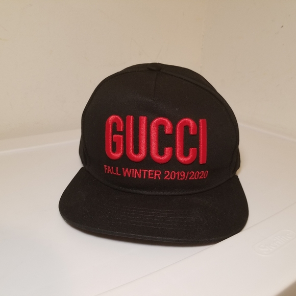 gucci christmas hat